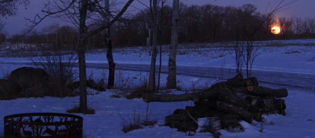 moonset morning at ten below zero eml
